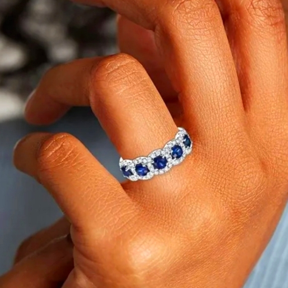 New Blue Sapphire Diamond Silver Ring - Picture 4 of 6